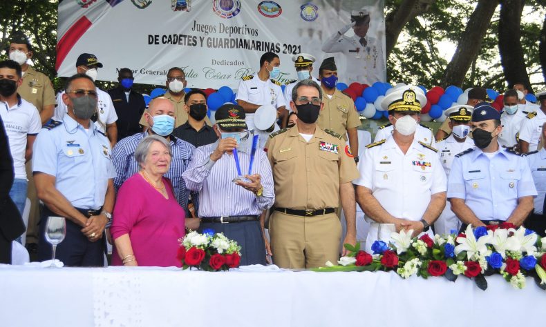 Inauguran Juegos Deportivos de Cadetes y Guardiamarinas