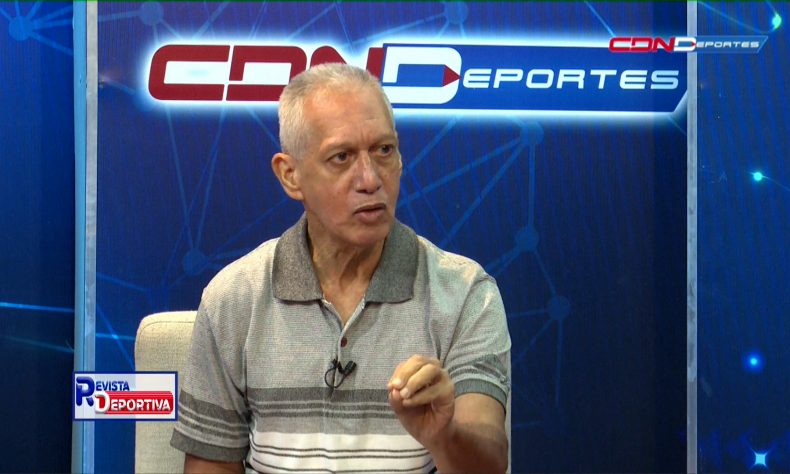 Jacobo Moquete: «El profesor de educación física no es un formador de atleta»