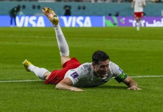 Con gol de Lewandowski Polonia derrota a Arabia Saudita